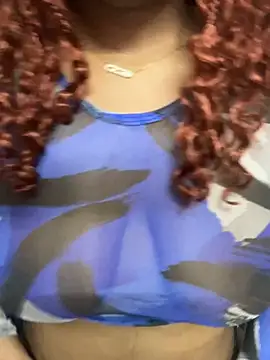 leilachic online show from March 16, 2025, 11:37 pm