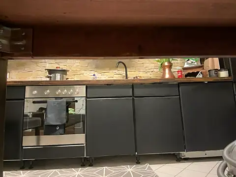 SunnyWild online show from February 21, 2025, 12:05 am