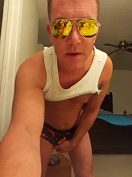 Bigtater1999 online show from September 22, 2025, 10:38 pm