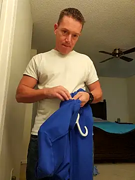 Bigtater1999 online show from September 14, 2025, 5:35 pm