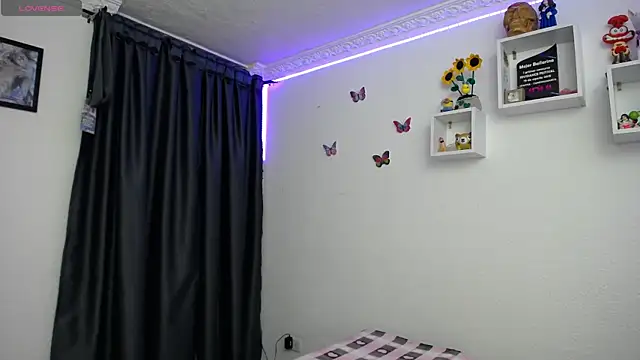 Soffy-brooks online show from April 14, 2026, 5:34 am