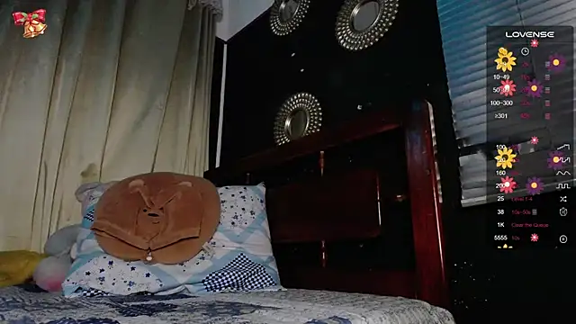 Soffy-brooks online show from February 18, 2025, 5:53 am