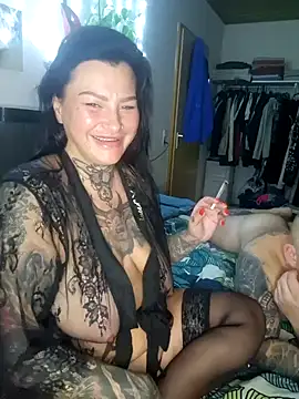 Snapshot of Anna_Adrian_tatto chatting on December 14, 2024, 9:24 pm Anna Adrian tatto online show from December 14, 2024, 9:24 pm