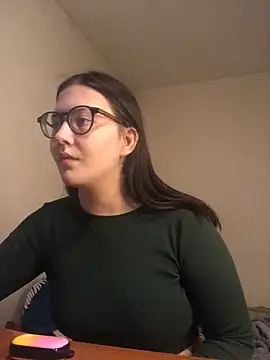 Prudie Gabriella online show from March 15, 2025, 6:21 pm