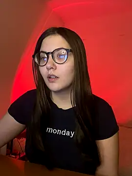 Prudie Gabriella online show from October 24, 2025, 6:29 pm