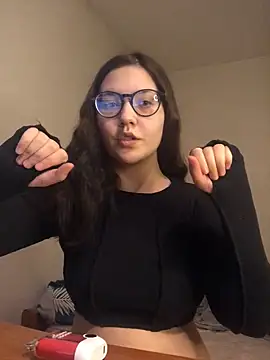 Prudie Gabriella online show from March 17, 2025, 4:01 pm