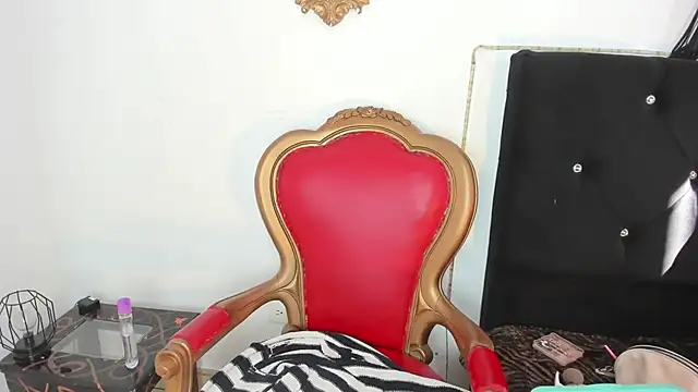 Snapshot of AmeliaThompsonTaboo chatting on October 15, 2025, 2:03 pm AmeliaThompsonTaboo online show from October 15, 2025, 2:03 pm