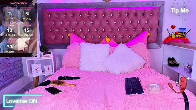 Snapshot of EmmaWilder chatting on March 12, 2025, 12:42 am EmmaWilder online show from March 12, 2025, 12:42 am