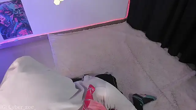 cyberzoe online show from October 1, 2025, 3:16 pm