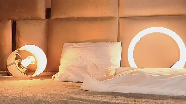 angelinepossy online show from October 11, 2025, 10:11 pm