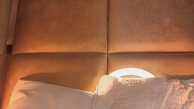 angelinepossy online show from October 6, 2025, 10:10 pm