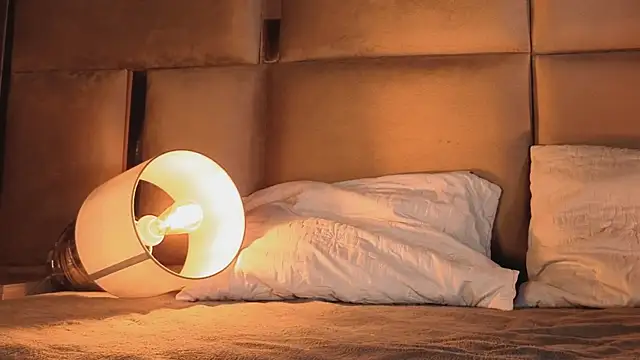 angelinepossy online show from September 18, 2025, 10:24 pm