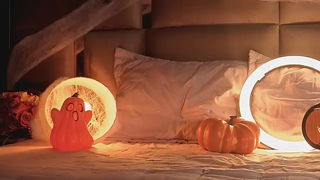 angelinepossy online show from October 18, 2025, 9:06 pm