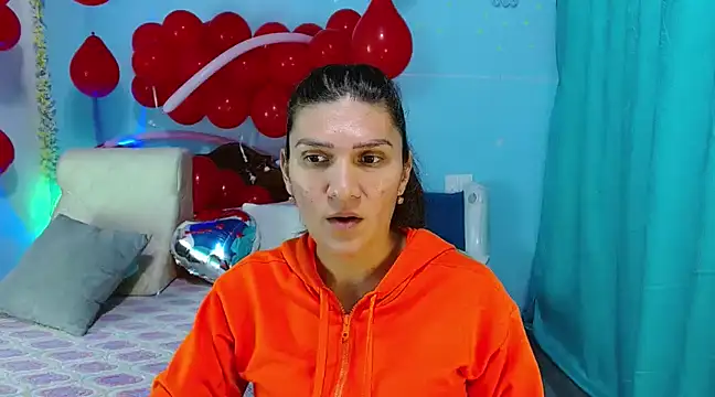 venus swet  online show from February 17, 2025, 2:20 am