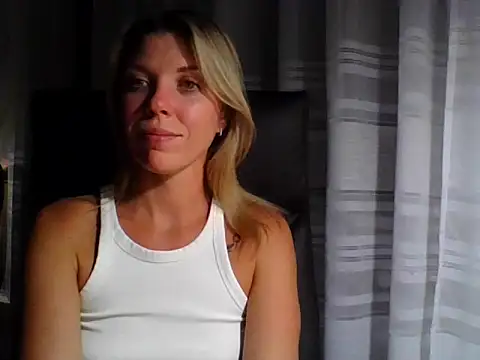 VelvetLove287 online show from September 8, 2025, 7:02 pm