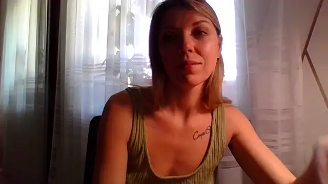 Snapshot of VelvetLove287 chatting on March 10, 2026, 7:12 am VelvetLove287 online show from March 10, 2026, 7:12 am