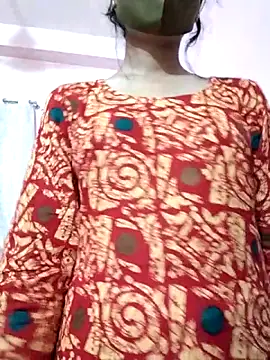 Arisha- online show from September 12, 2025, 6:29 pm