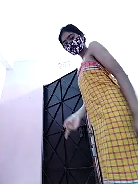 Arisha- online show from October 7, 2025, 6:58 am