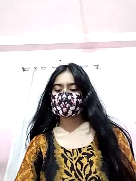 Arisha- online show from September 18, 2025, 3:04 pm