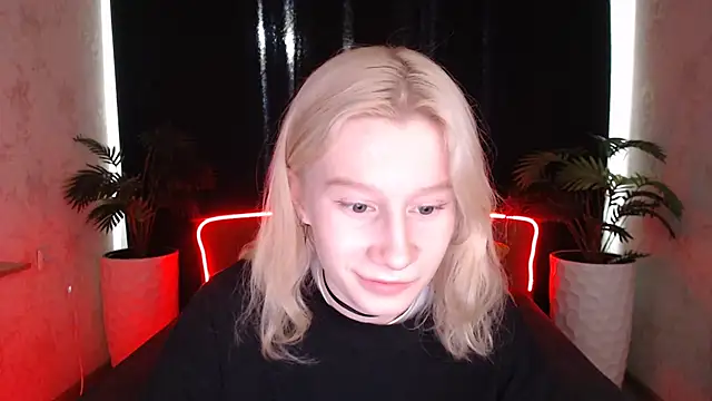 EnigmaSee online show from October 1, 2025, 1:55 am