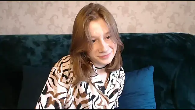 EnigmaSee online show from March 22, 2025, 6:11 am