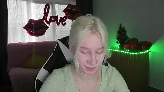 EnigmaSee online show from March 22, 2026, 9:55 am