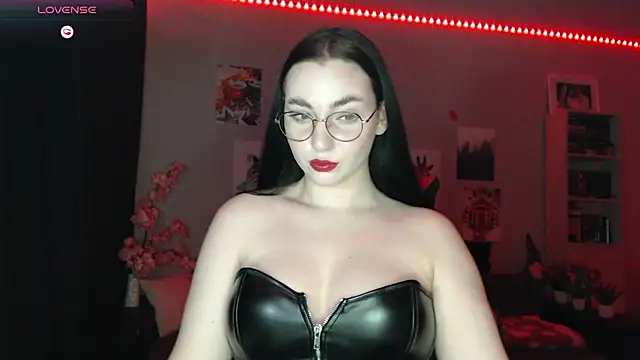 Fluffy Tiffy online show from March 20, 2025, 1:02 am