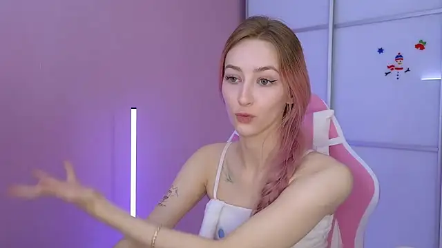 MichaDenver online show from December 14, 2024, 6:13 am