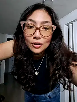 Mia Ruiz online show from February 1, 2025, 2:58 am