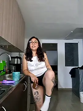 Mia Ruiz online show from March 6, 2025, 3:35 am