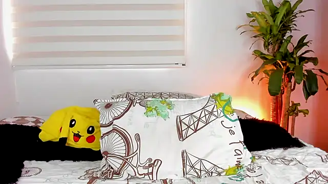 aldrinwhite online show from September 24, 2025, 5:41 pm