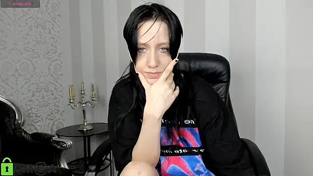 Snapshot of Medusa__Gorgona chatting on March 20, 2025, 7:35 pm Medusa Gorgona online show from March 20, 2025, 7:35 pm