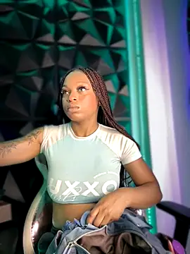 Melany Williams online show from October 16, 2025, 1:08 pm