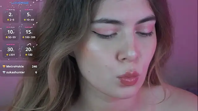 chloi hes online show from December 26, 2024, 4:36 pm