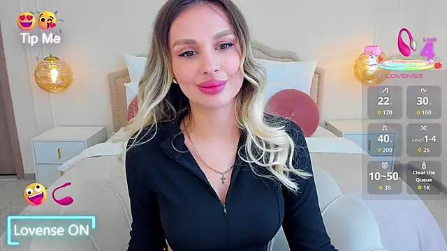 MissLoou online show from March 16, 2026, 6:06 am