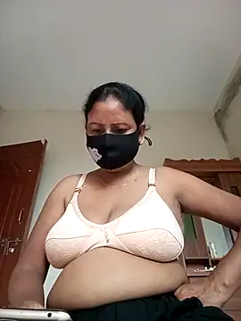 Neha-Roy online show from September 18, 2025, 10:51 am