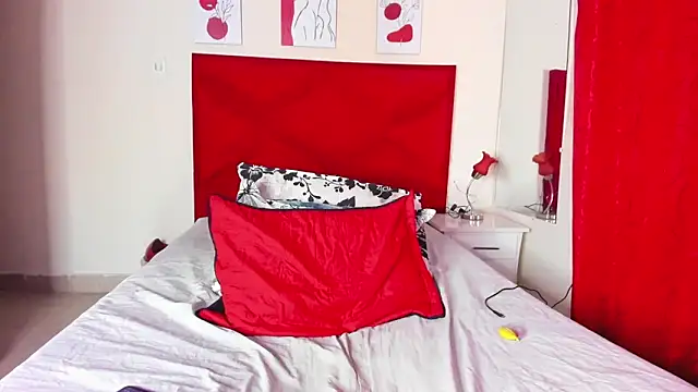 DakotaHoland online show from September 20, 2025, 4:17 am