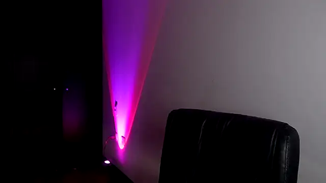 salome-brown online show from March 6, 2025, 10:04 pm