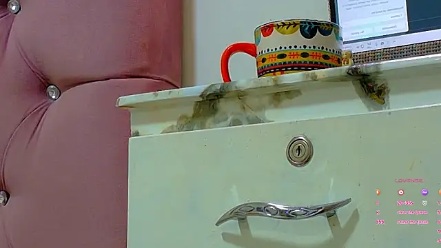 Gaby Vegaa online show from September 22, 2025, 5:46 am