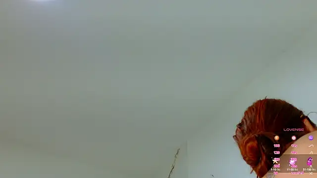 Gaby Vegaa online show from September 19, 2025, 4:27 am