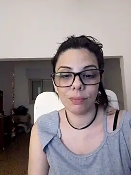 Snapshot of LaQata chatting on February 11, 2026, 6:24 am LaQata online show from February 11, 2026, 6:24 am