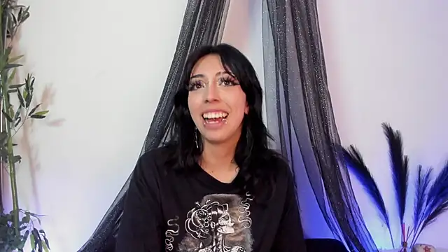 Nyx nayla online show from March 22, 2025, 10:06 am