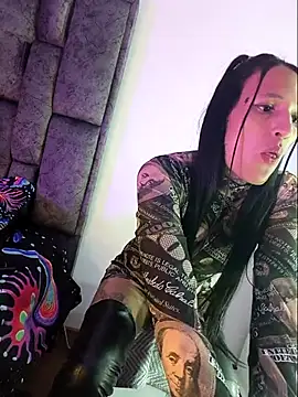 Nicole420squirt online show from February 17, 2025, 11:43 pm