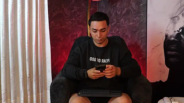 Ryan Hunt online show from November 15, 2025, 9:35 am