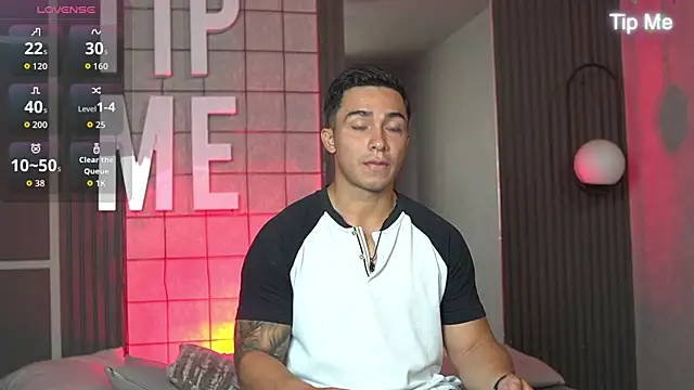 Ryan Hunt online show from September 20, 2025, 12:43 pm