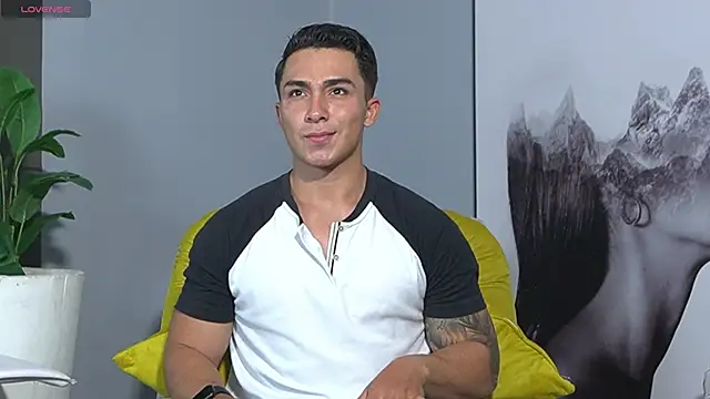 Ryan Hunt online show from September 23, 2025, 6:15 pm