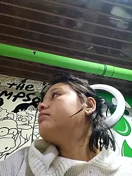 LorenRosse online show from November 4, 2025, 11:52 pm