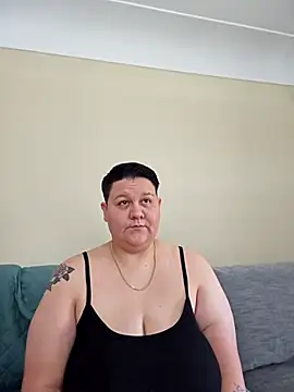 DevilDahm online show from April 16, 2026, 9:39 pm