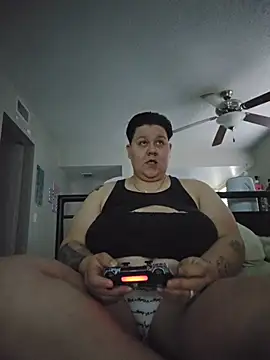 DevilDahm online show from November 12, 2025, 6:12 pm