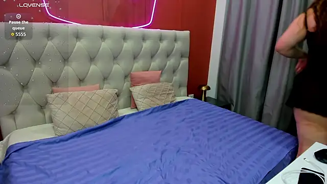 MonikaCharming online show from March 26, 2026, 1:15 am